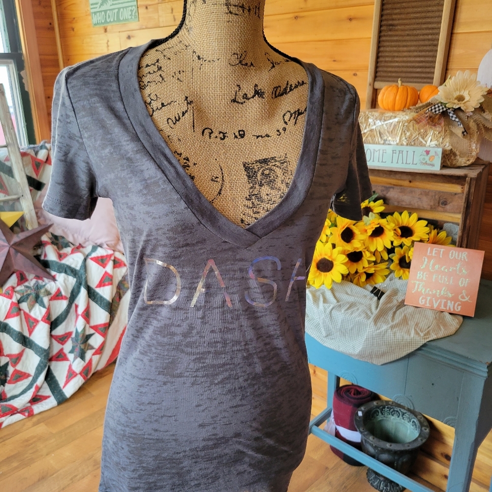 Burnout style DASH shirt Sz Medium